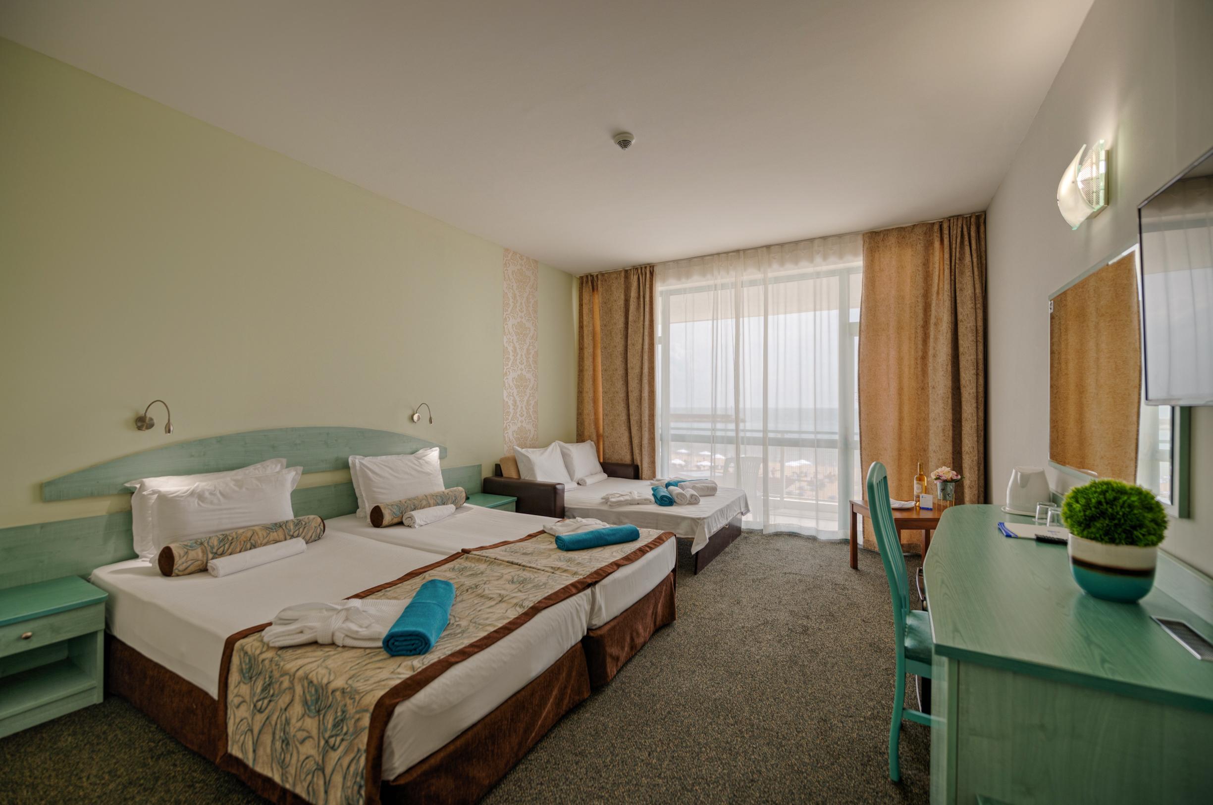 Berlin Golden Beach Hotel Golden Sands Bagian luar foto