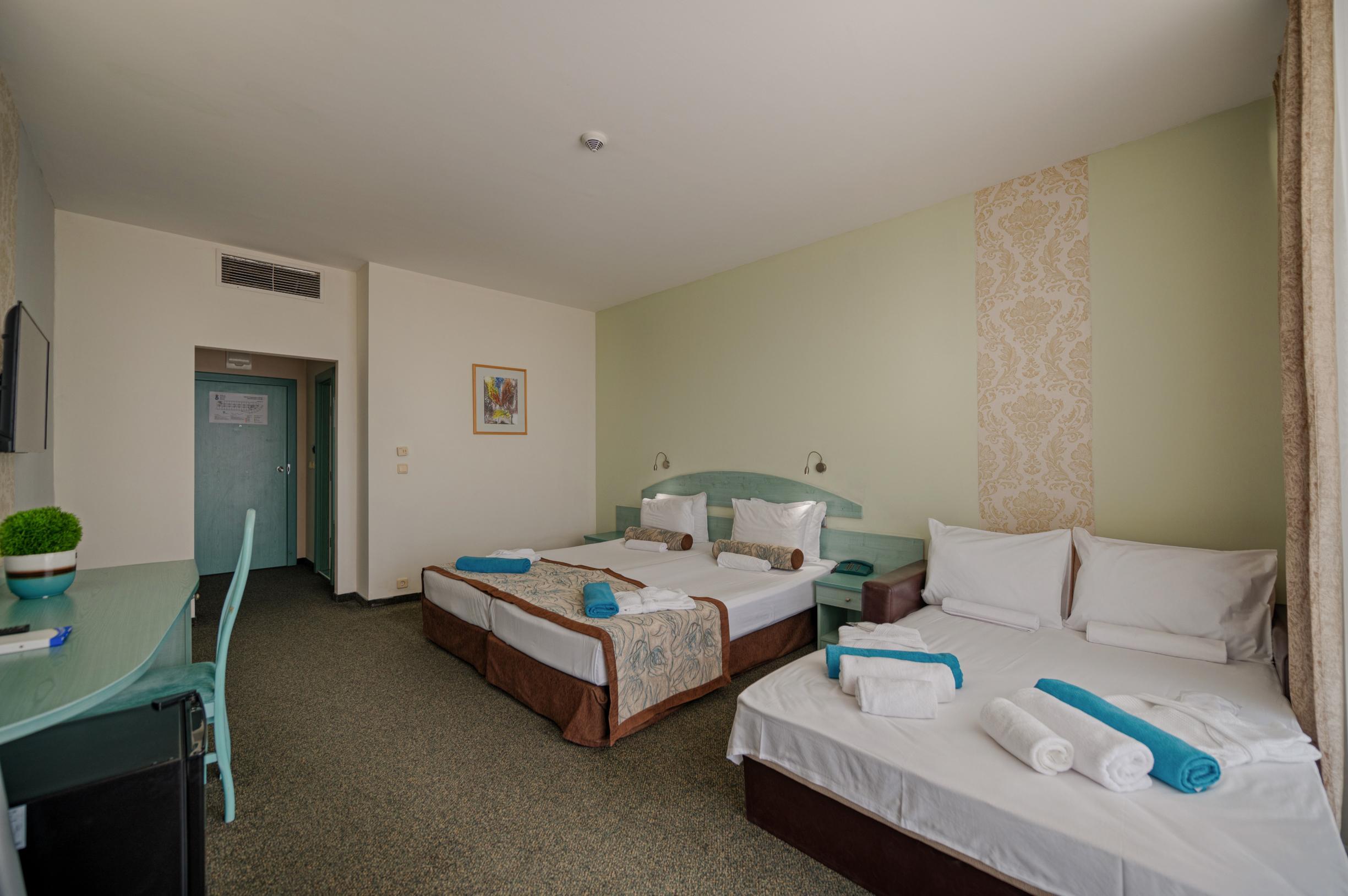 Berlin Golden Beach Hotel Golden Sands Bagian luar foto